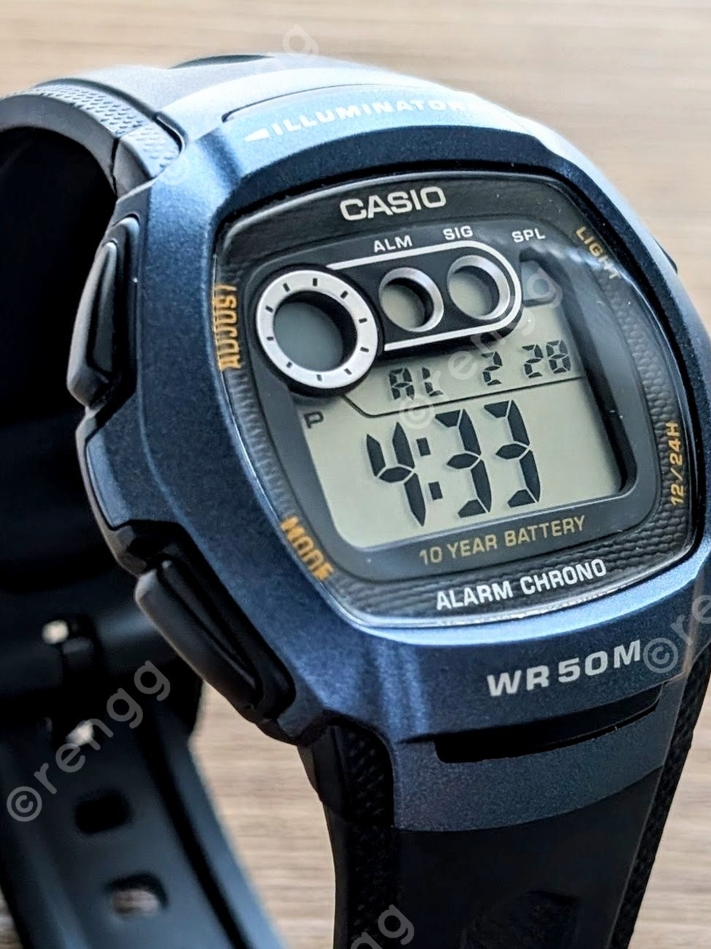 Vintage Casio Digital Alarm Chrono Watch - Blue Black WR 50M